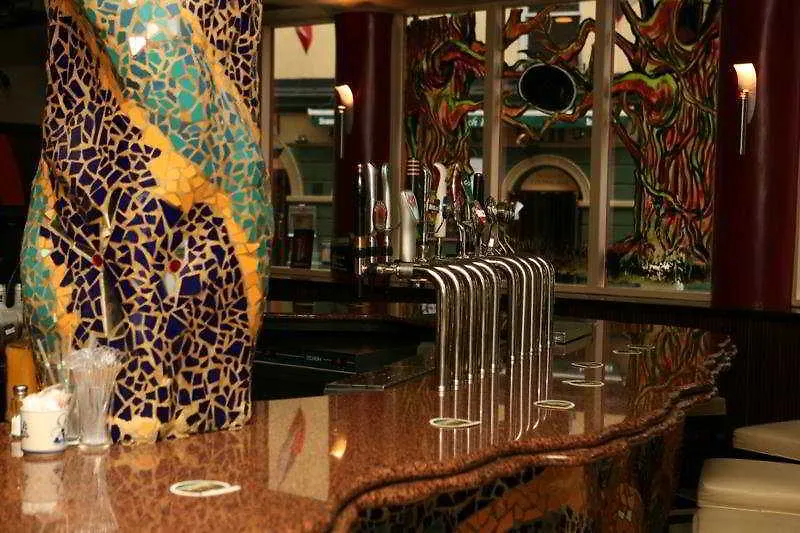 Paramount Hotel Dublín 3*,  Irlanda
